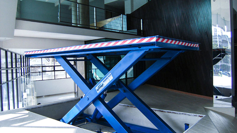 家用立體車庫(kù)與傳統(tǒng)車庫(kù)的對(duì)比與優(yōu)劣勢(shì)